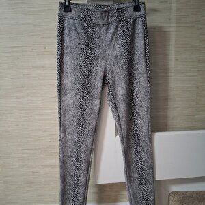 NYC Zebra Print Leggings